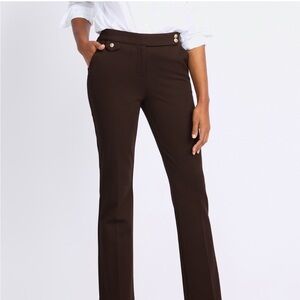 Violets and roses Waverly Straight leg Brown Pants with Button Detail